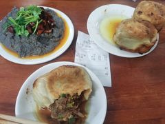 -宝瑞门钉肉饼店