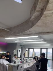 -宫铭烫发染发接发店