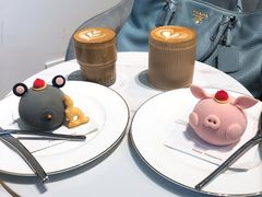 -Fridi Patisserie Cafe