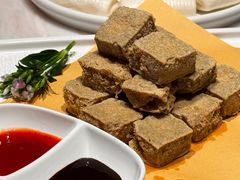 油炸臭豆腐-菲乐餐厅(三十年经营·湖滨路店)