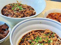 -鲁达面馆本帮风味(共康东路店)