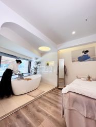 点击看大图 -宥莉·ULLY 痘敏肌•科技皮肤管理中心