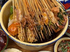 -拈签一笑黄牛肉辣卤串串