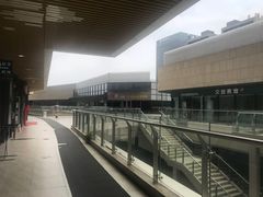 -易生活购物公园