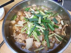 -香猪美食(中心店)