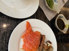 -东方红海鲜百汇(国际大厦店)