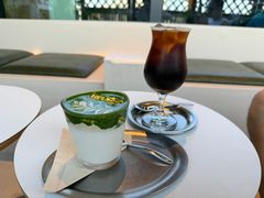 -luutosa  cafe & tea 鹿兔山