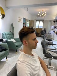 -发饰美男士增发补发假发定制店