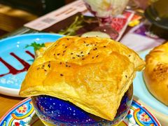 -米德维奇俄式西餐厅(西六道街店)