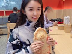 窑炉烧饼-人人馋羊汤·饸饹面(住总万科店)