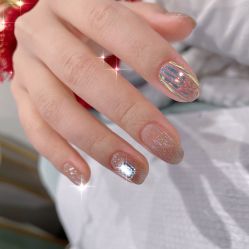 -花系美·美甲美睫精品店