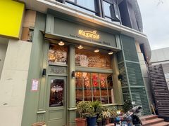 -玛格萝妮比萨屋(陆家浜路店)