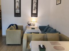 卡座-三色堇(小通巷店)