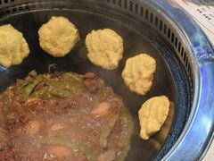 -哈尔滨烧烤·山河村铁锅炖(交大店)