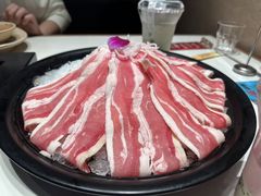 -老牌坊云南鱼豆花火锅(哈西万达店)