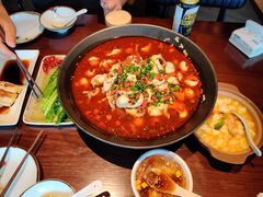 激情鱼蛙恋-成都娃娃花园餐厅 (南艺旗舰店)