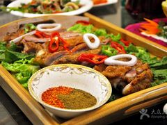 馕坑烤羊排-帕米朵儿新疆小馆(仙鹤新天地广场店)