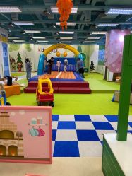 -莫莉幻想儿童乐园(三河燕郊永旺店)