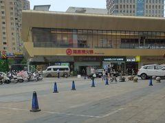-万宝财富商业广场