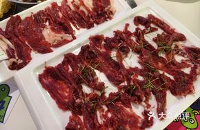 Lemon Herb Beef Salad