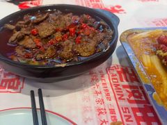-老闵田螺馆·南昌市井菜·特色小吃(总店)