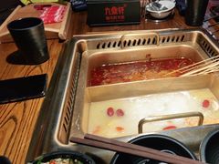 -九鼎轩脆毛肚火锅(邗江万达店)