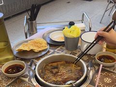 -顶上头·螺蛳火锅(五一新村店)