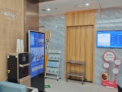 -上海仁爱医院口腔科 · 种植