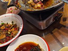 -富正毅三下锅·湘西韵味(天门山索道店)