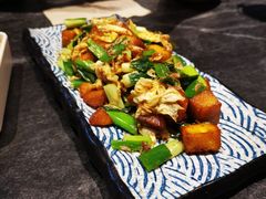 -虾友记(麻辣小龙虾 烤鱼 烧烤)
