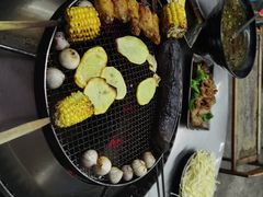 -彝人部落火盆烧烤(原内环足球场店)
