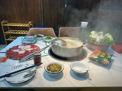 -刘少华贵州小黄牛·鲜牛肉火锅(总店)