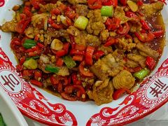 -江城燕子大排档(江汉路步行街店)