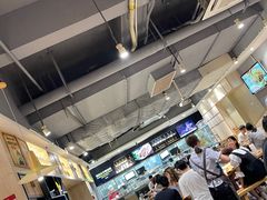 大堂-木屋烧烤(岗顶二店)