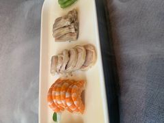-HOMES上海本帮菜(襄阳公园店)