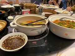 -黔蘑菇四季餐厅(观山湖店)
