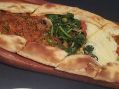 四季皮塔饼-Efes Turkish & Mediterranean Cuisine 艾菲斯餐厅(陆家嘴店)