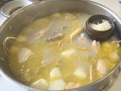 -朴小妹人参鸡汤火锅(长白山万达店)