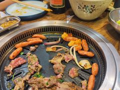 -明洞阿姨·韩式酱蟹烤肉·创意料理(三元桥店)