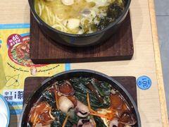 -灵芝妹子海鲜米线(凯德和平广场店)