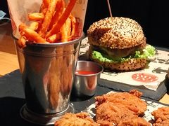 -FAT COW(虹梅路店)