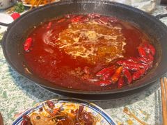 -鸿姐老火锅(花园路店)
