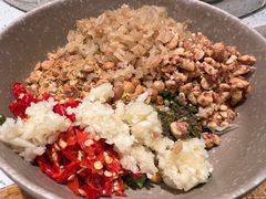 -肖肖酸萝卜鱼火锅(总店)