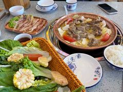 -阿婆情腊排骨火锅(金虹路店)