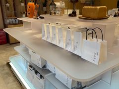 -银座仁志川·生吐司专门店(香港广场店)