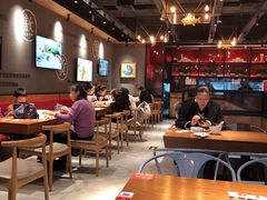 大堂-渝是乎酸菜鱼(龙旗购物中心店)