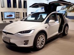 -TESLA 特斯拉(广州天环广场体验店)