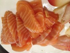 iphone_upload_pic-小天鹅戴斯酒店鲸鲨百汇创作料理