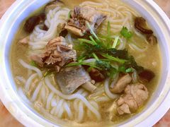 -老妈米线(港龙店)