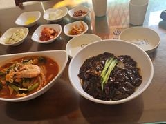 -贵宾庄炸酱面·韩式料理(高区店)